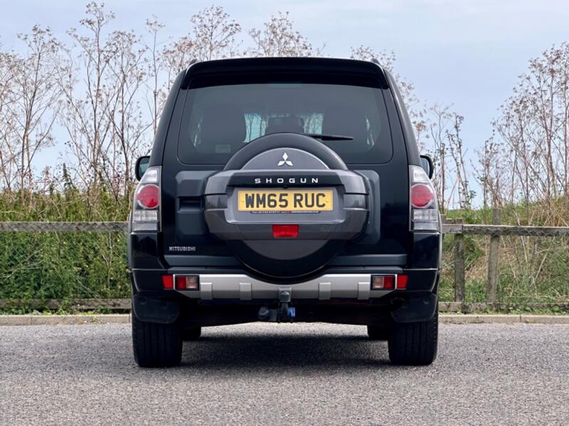 MITSUBISHI SHOGUN