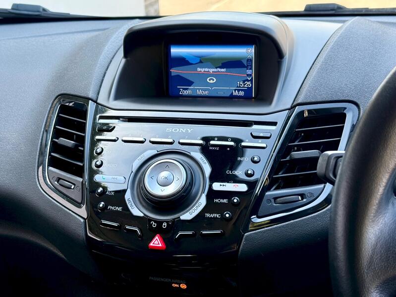 FORD FIESTA