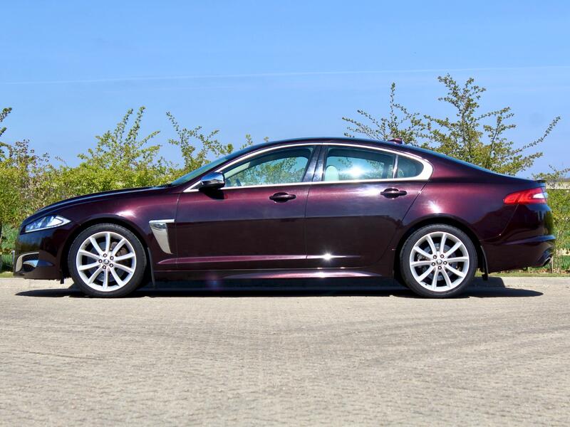 JAGUAR XF