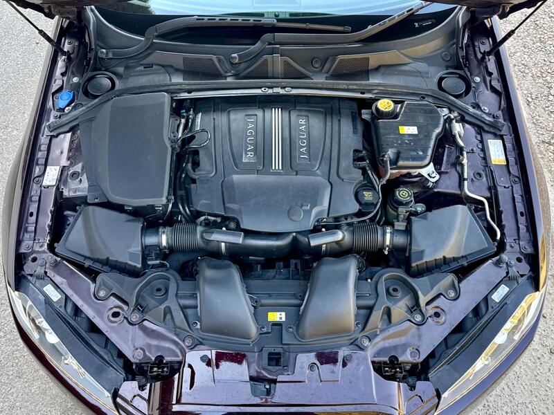JAGUAR XF