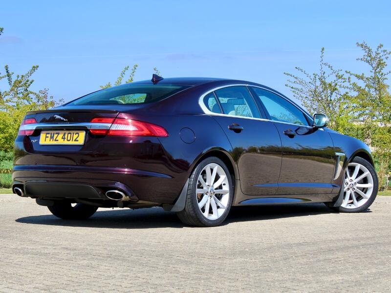 JAGUAR XF