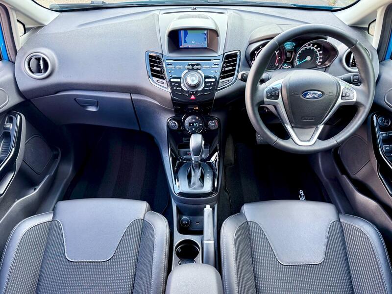 FORD FIESTA
