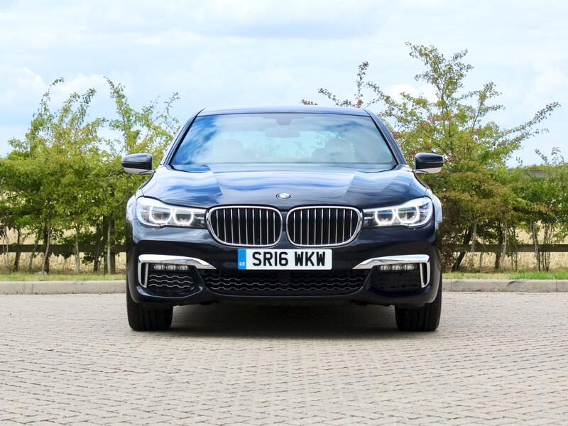 BMW 7 SERIES