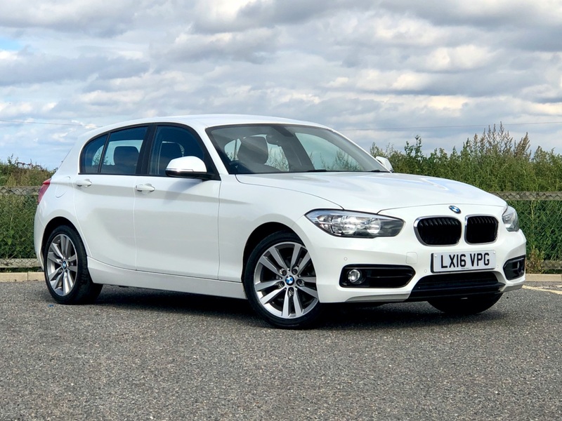 BMW 1 SERIES