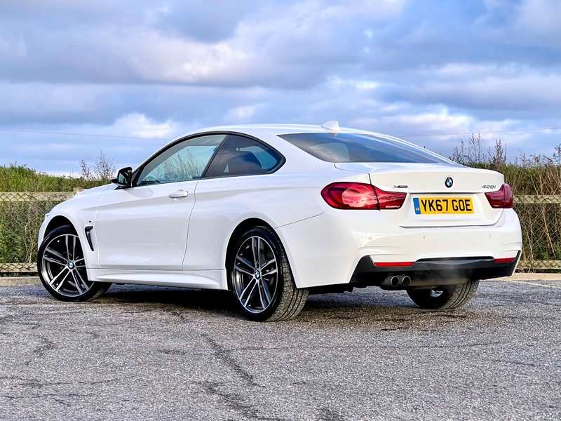 BMW 4 SERIES