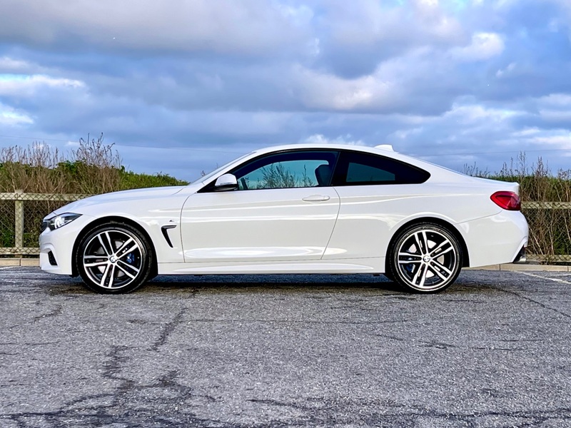 BMW 4 SERIES