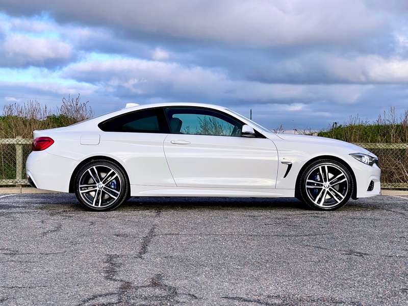 BMW 4 SERIES