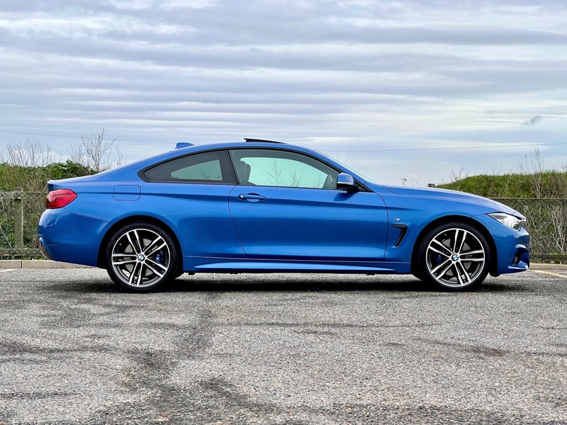 BMW 4 SERIES