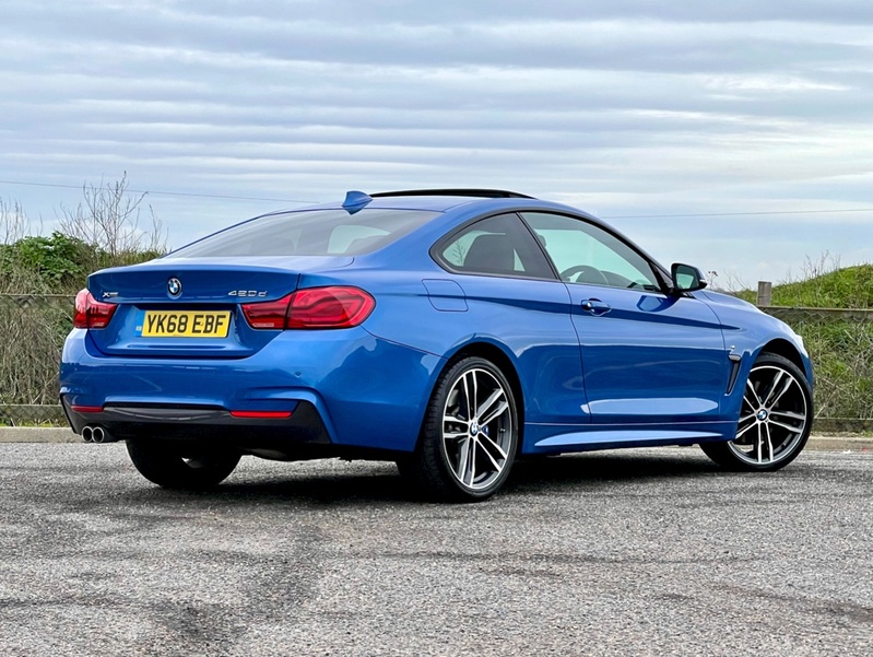 BMW 4 SERIES