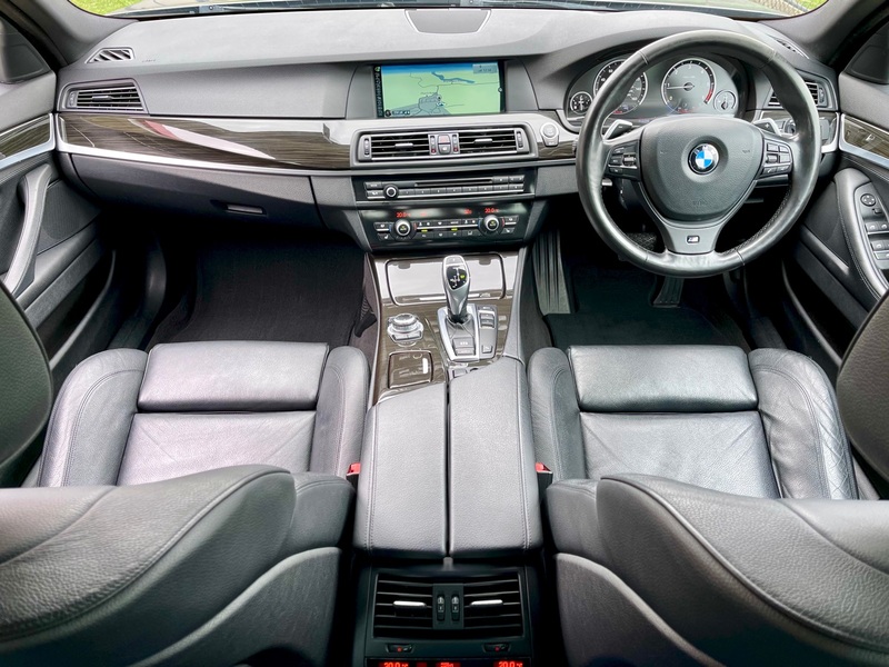 BMW 5 SERIES