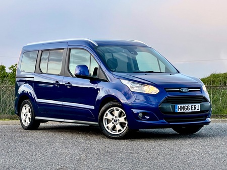 FORD TOURNEO Grand Tourneo Connect 1.5 TDCi Titanium 5dr -