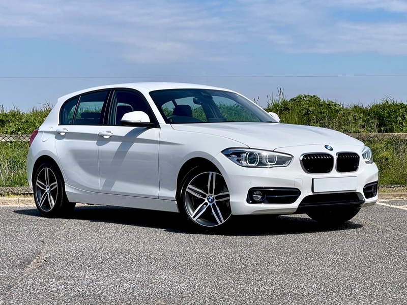 BMW 1 SERIES