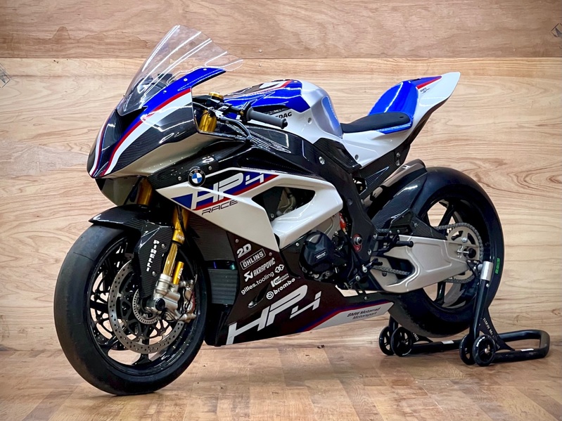 BMW HP4