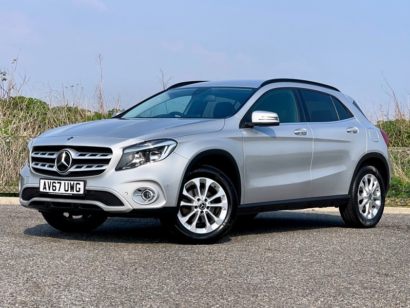 MERCEDES-BENZ GLA CLASS