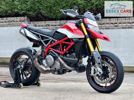 DUCATI Hypermotard 950 SP -