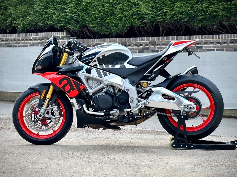 APRILIA Tuono