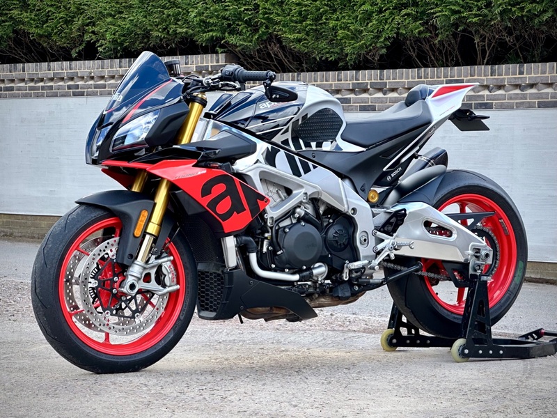 APRILIA Tuono