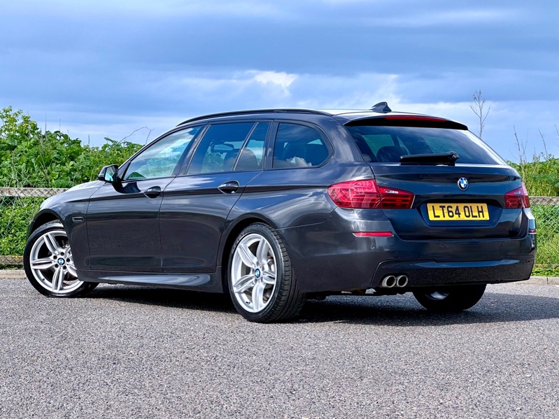 BMW 5 SERIES