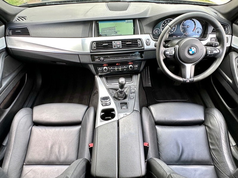 BMW 5 SERIES