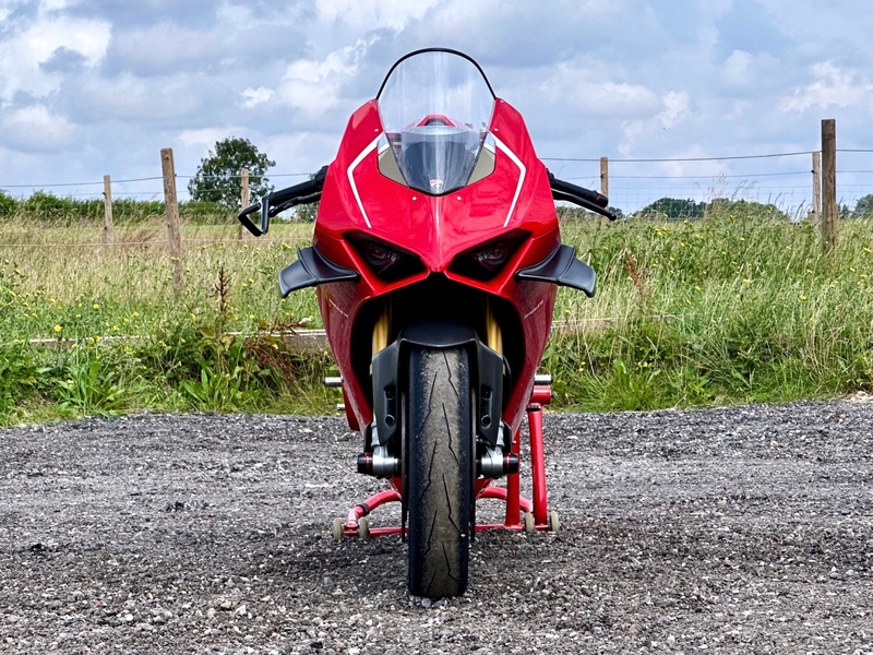 DUCATI Panigale V4